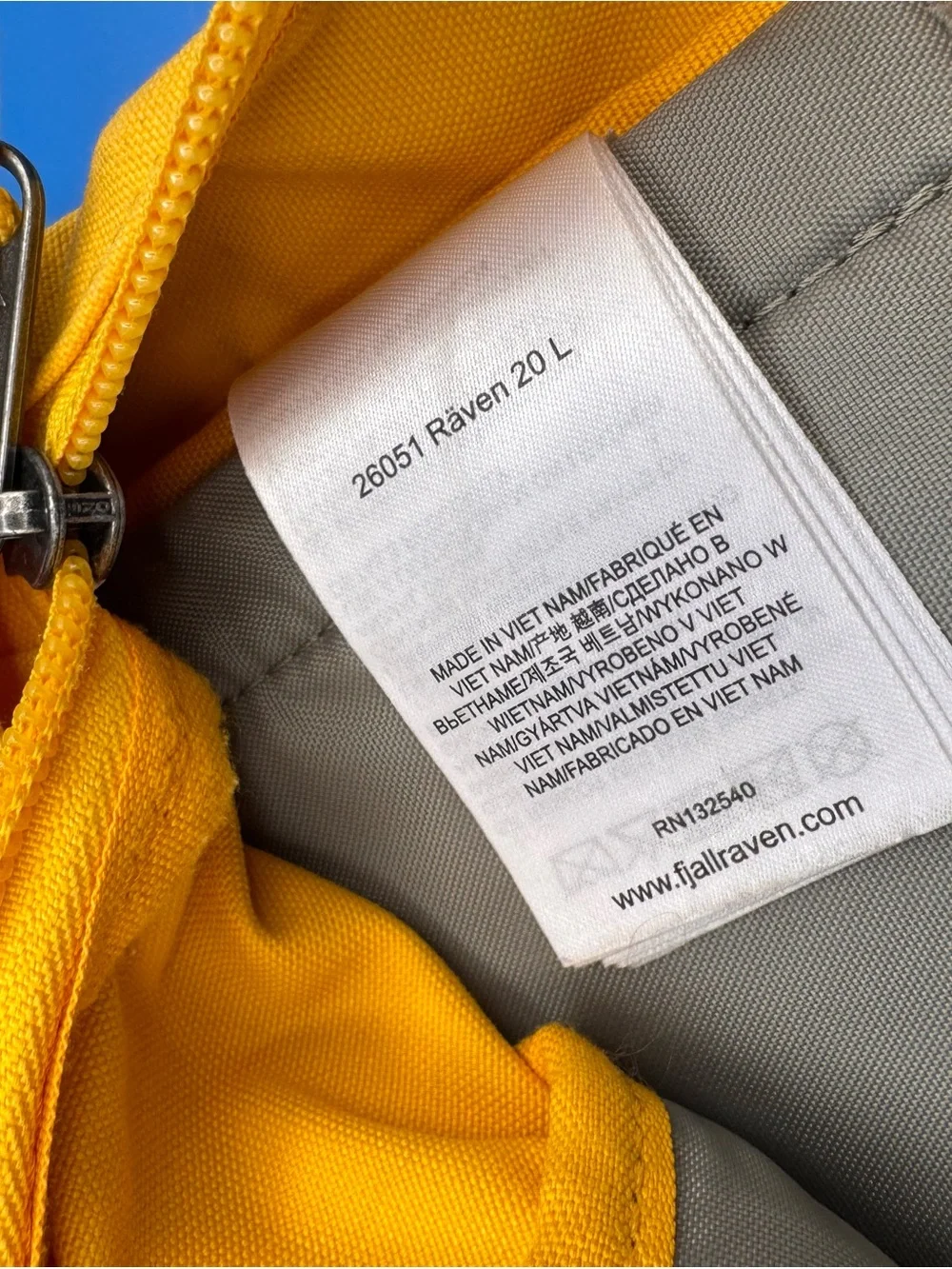 Fjallraven Mustard Yellow Canvas Laptop Backpack 26051 Raven 20L